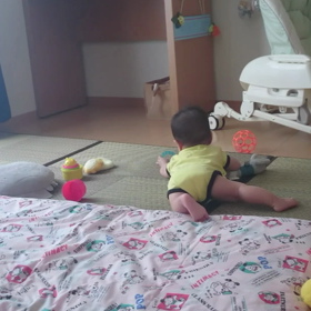 ずり這いしたー！！の画像