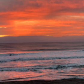 10月8日千葉北、東浪見の朝の波の画像