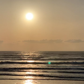 4月23日千葉北、東浪見の朝の波の画像