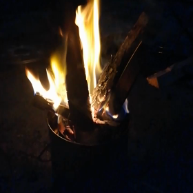 焚き火の画像