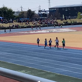 越谷男子1000m４組目②の画像