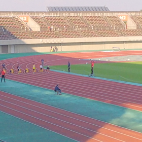 ４年女子80m決勝の画像