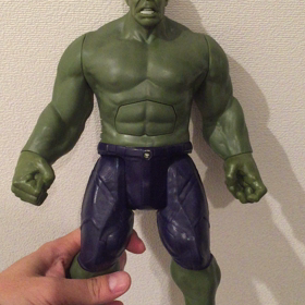 アベンジャーズのハルクフィギュアは声までアツいの画像