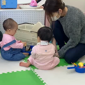 ある日のひろばの画像