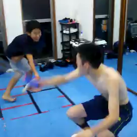 くだらない戦いの画像