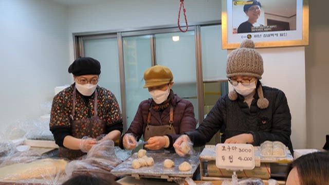 何度目の正直？やっと買えた広蔵市場のお餅♪の記事動画