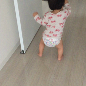 生後10ヶ月▷▷歩いて移動することが増えたの画像