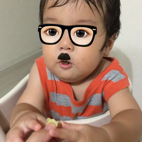 次男坊1歳0ヶ月▷▷手掴みマスターの画像