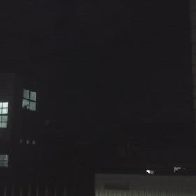 花火大会　祇園小おやじの会第10回　ちょうど川内安佐大橋行きバスが通りJR可部線広島行きが通るよの画像