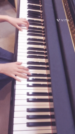 左手、自分で考えてみたよ♪の記事動画