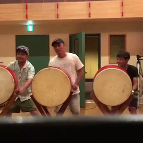 同級生の遊びの画像