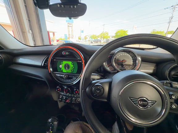 在庫車情報更新！MINIクーパーの動画撮影が完了しております！作業のご報告です！の記事動画