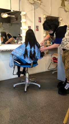 初ヘアドネーション‼️の記事動画