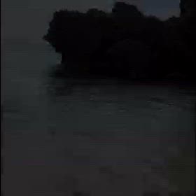 洞窟探検の画像