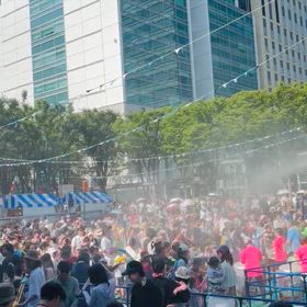 水かけ祭り　の画像
