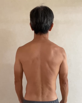 【自分でできる】肩甲骨はがしの記事動画