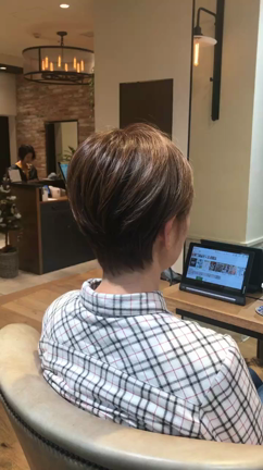 耳かけるする人にオススメなショートスタイル☆の記事動画