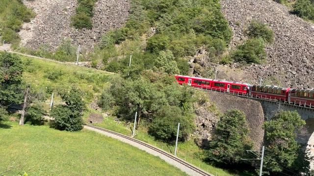 スイス⑥3日目　ベルニナ急行復路の記事動画
