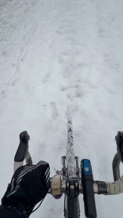 2年ぶり？の雪の日さいたまマラソン中止日にシクロクロス出勤！落車ゼロ、スリップ1回、リム打ち3回の記事動画