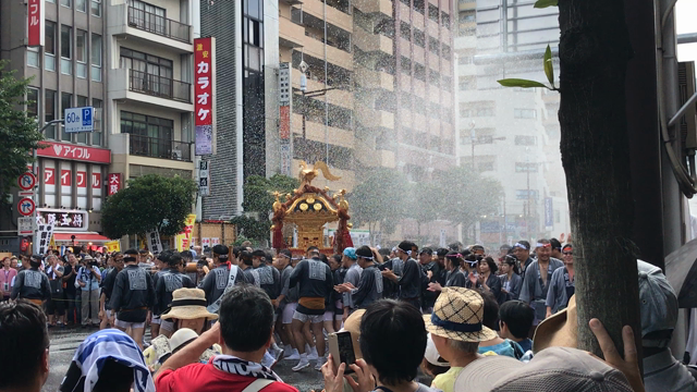 深川八幡祭り。の記事動画