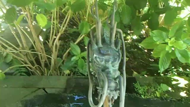 乙宝寺を参拝した後に頂いた､熱々のB級グルメです♪の記事動画
