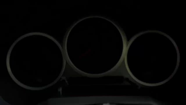 Starting the engine of a Subaru Impreza S203.の記事動画