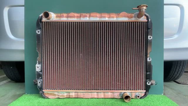 トヨタ：ランドクルーザー [FJ60V] 用ラジエーターの記事動画