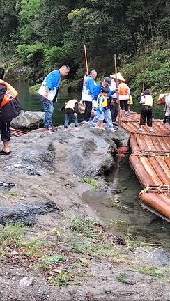 ソックスエイドと筏流しとタケノコとの記事動画