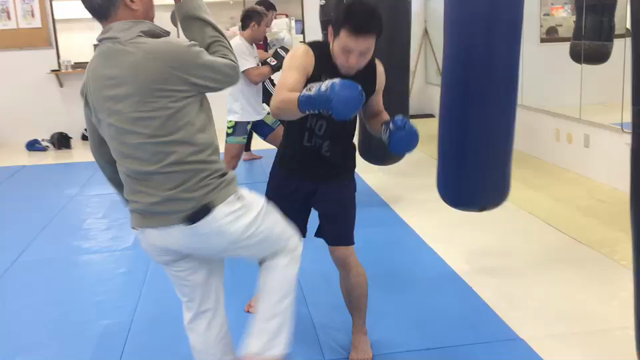 全身全霊かけて真剣に指導するの記事動画