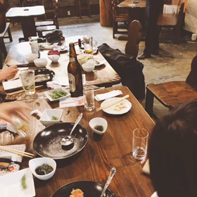 飲み会のような打ち合わせ凹の画像