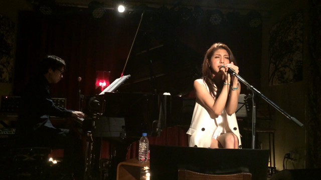 LIVEの記事動画