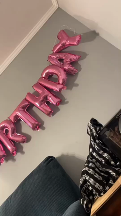 次女、18歳の誕生日の記事動画