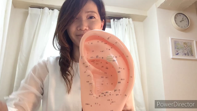 イヤーマッサージ　腰痛・肩こり編の記事動画