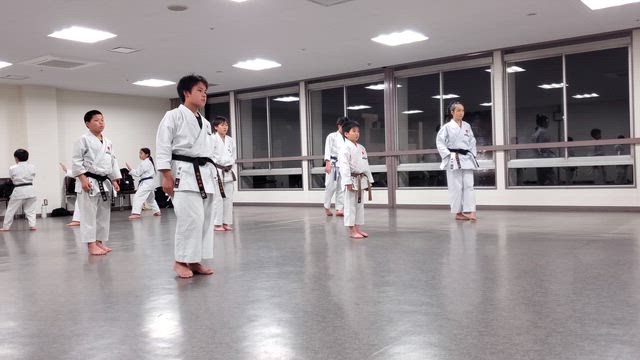 一つ一つきめる！！  in 市民会館  寝屋川三井支部の記事動画