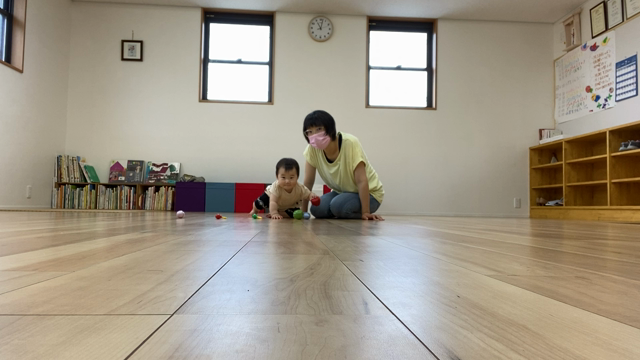 リトミック0歳ちゃんも全身で音楽を感じますの記事動画