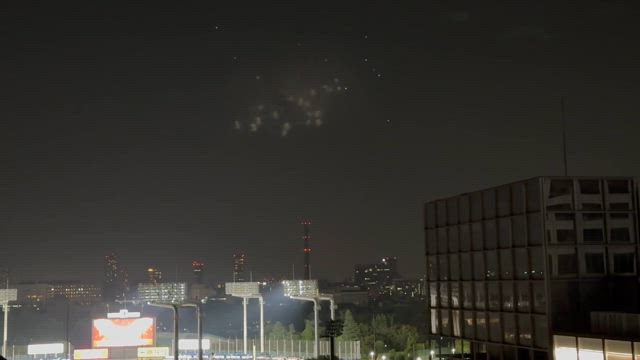 今年初の花火の記事動画