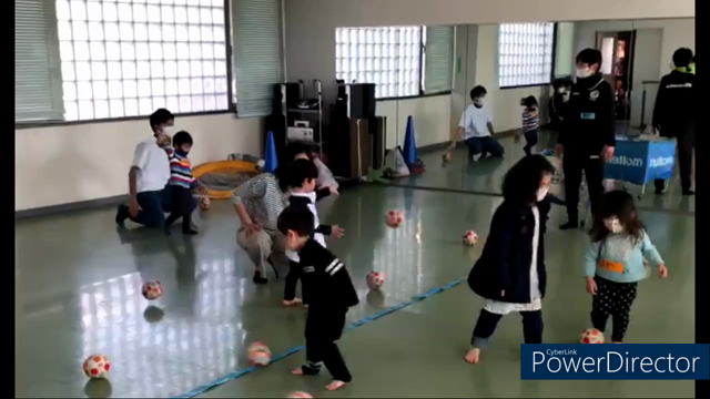 親子サッカーの記事動画