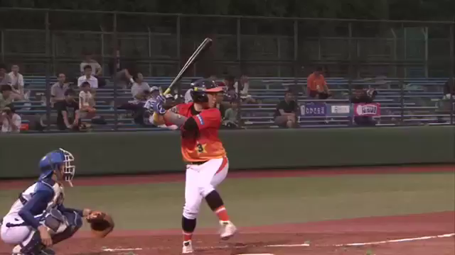 【楢岡選手ホームラン分析】の記事動画