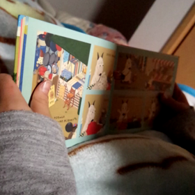 絵本の読み聞かせ♪の画像