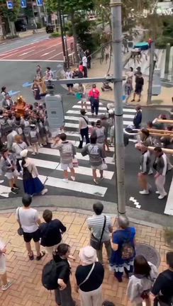 深川八幡祭りの記事動画
