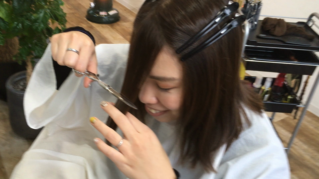 アズサちゃんの前髪をジョッキんっ！！の記事動画