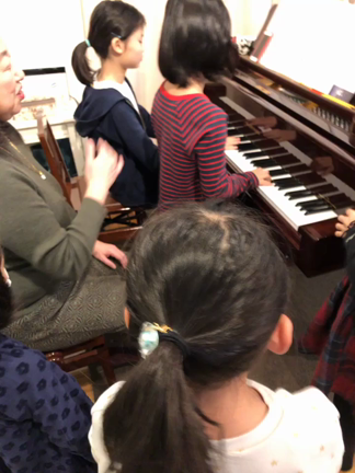 1月のこどものためのフォルマシオン・ミュジカル講座レポートの記事動画