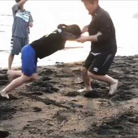 自粛中のトレーニングの画像