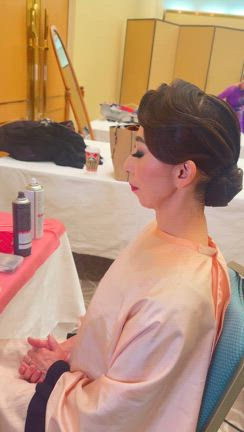 ショートヘアから変身の記事動画