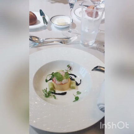 Palace　Hotel　Tokyoのお食事と　イマドキな盛付けの記事動画