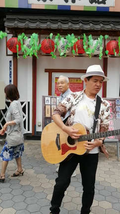 おぼんとこぼんとヒデ散歩の記事動画