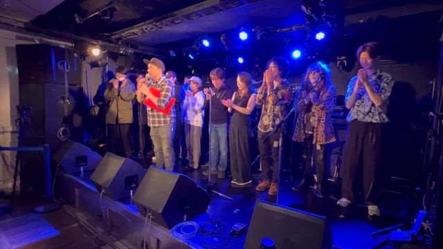準決勝進出と告知の記事動画