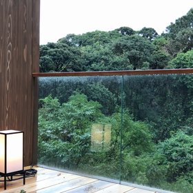 浮山温泉で森林浴の画像