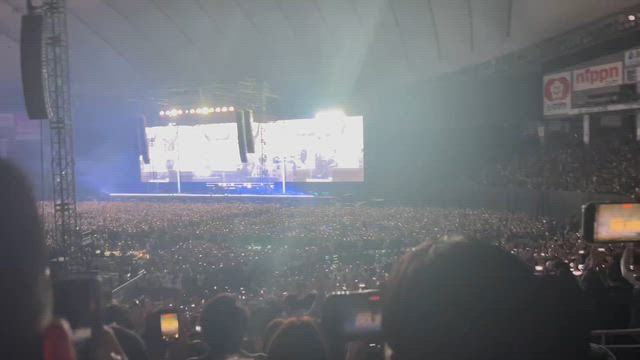 oasis LIVE2025 東京ドームの記事動画