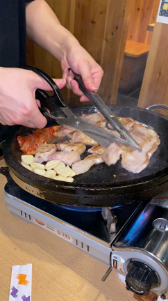 韓ドラ観ぃ〜の、サンギョプサル食べぇ〜の。　〜ロブタの記事動画